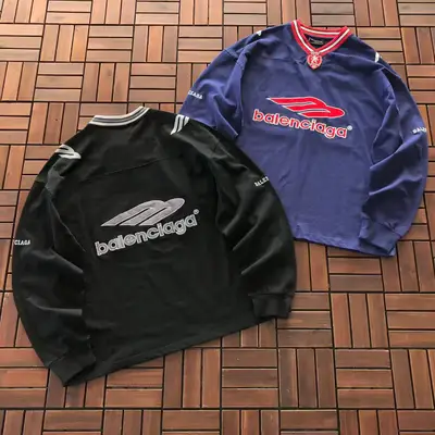 BALENCIAGA
