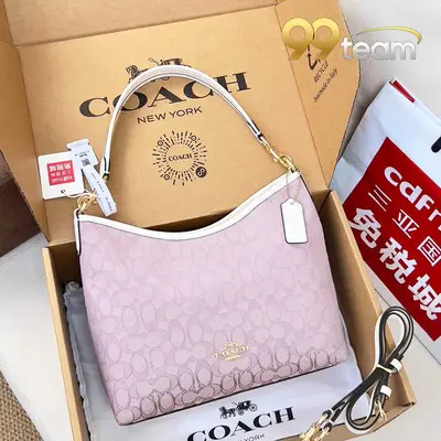 COACH | Item ID: 04701