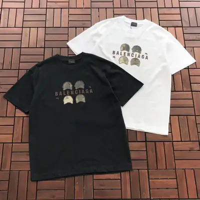 BALENCIAGA T-Shirt