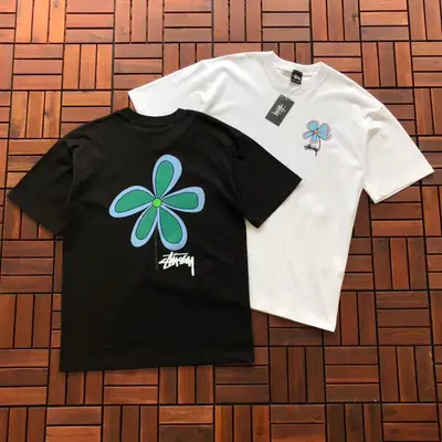 STUSSY T-Shirt