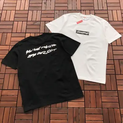 SUPREME T-Shirt