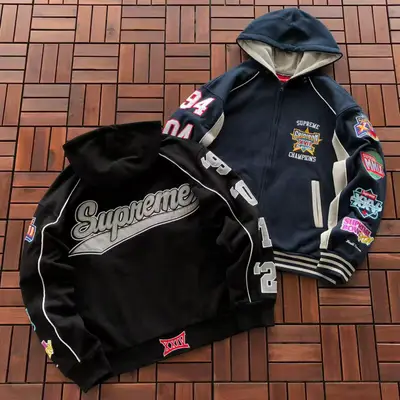 SUPREME Hoodie