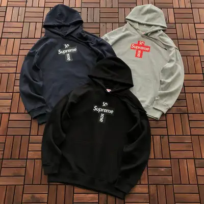 SUPREME Hoodie