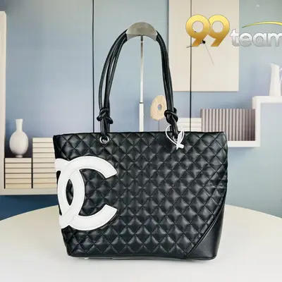 CHANEL | Item ID: 01831
