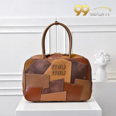 MIU MIU | Item ID: 08202