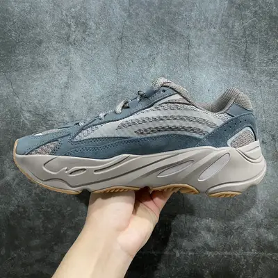 YEEZY