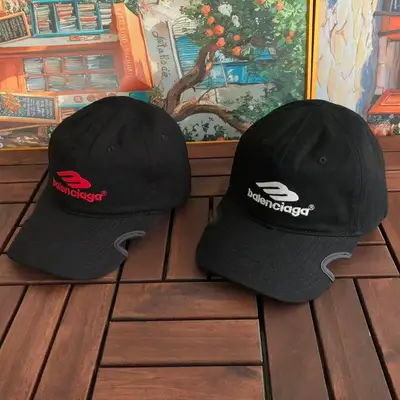 BALENCIAGA Cap