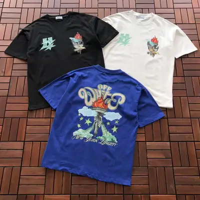 OFF-WHITE T-Shirt