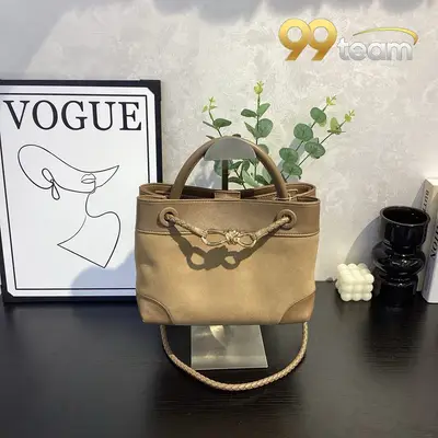 BOTTEGA VENETTA | Item ID: 20853