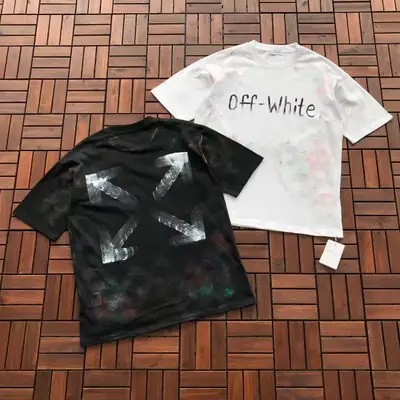 OFF-WHITE T-Shirt