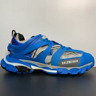 BALENCIAGA