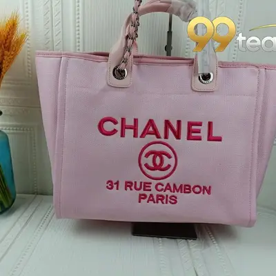 CHANEL | Item ID: 01138