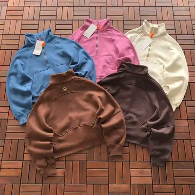 LULULEMON Sweater