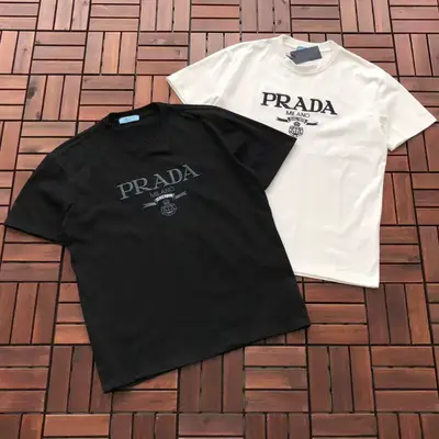 PRADA T-Shirt