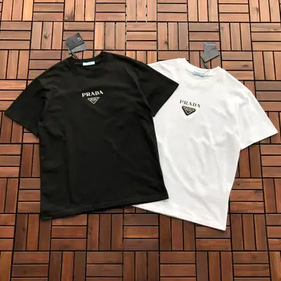 PRADA T-Shirt