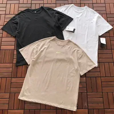NIKE T-Shirt