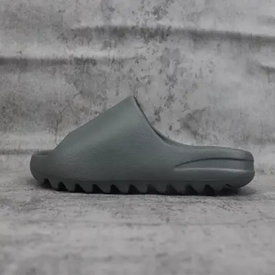YEEZY