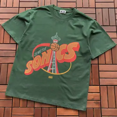 KITH T-Shirt