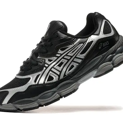 ASICS