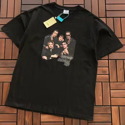 VETEMENTS T-Shirt