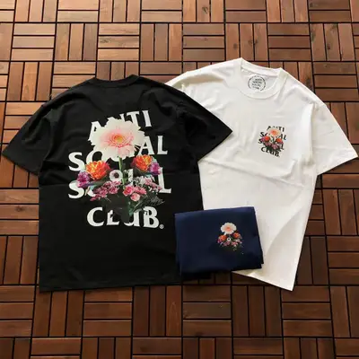 ANTI SOCIAL SOCIAL CLUB T-Shirt