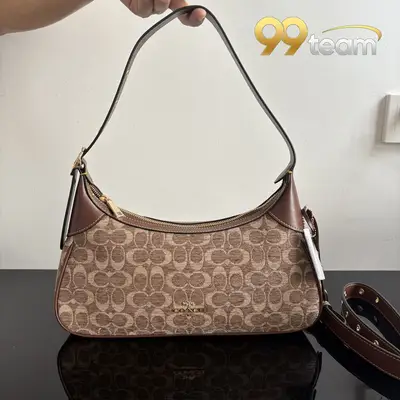 COACH | Item ID: 04445