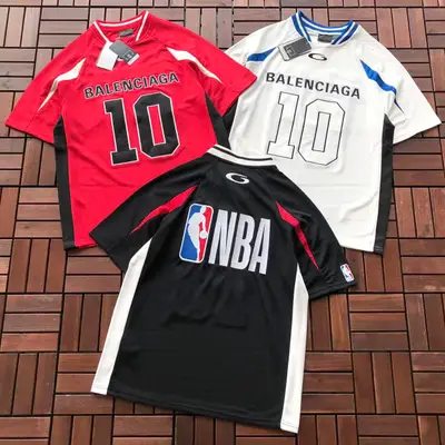 BALENCIAGA T-Shirt