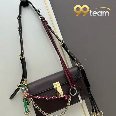 PRADA | Item ID: 09435