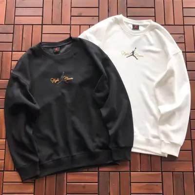 JORDAN Sweater