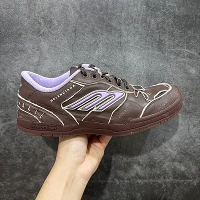 BALENCIAGA