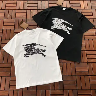 BURBERRY T-Shirt