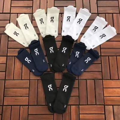 ON RUNNING Socken