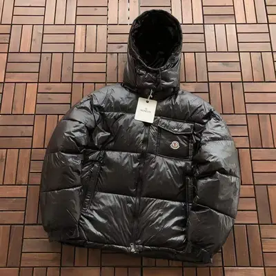MONCLER Jacke