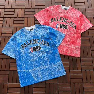 BALENCIAGA T-Shirt