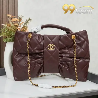 CHANEL | Item ID: 02143