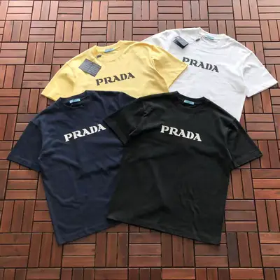 PRADA T-Shirt