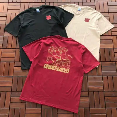 UNDEFEATED T-Shirt