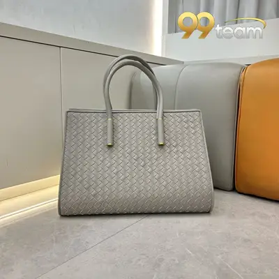BOTTEGA VENETTA | Item ID: 20818
