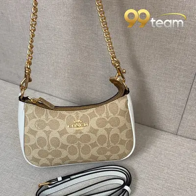 COACH | Item ID: 04906