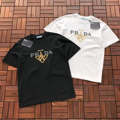 PRADA T-Shirt
