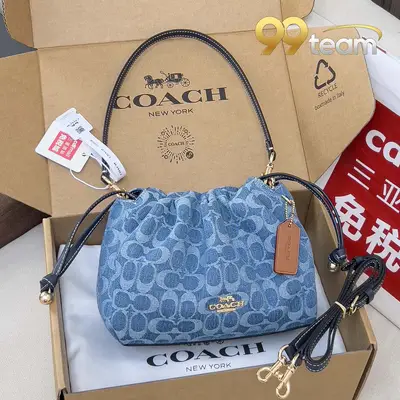 COACH | Item ID: 04456