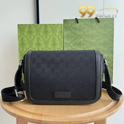 GUCCI | Item ID: 15560