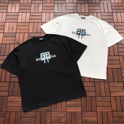 BALENCIAGA T-Shirt