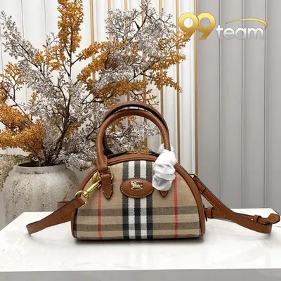 BURBERRY | Item ID: 21582