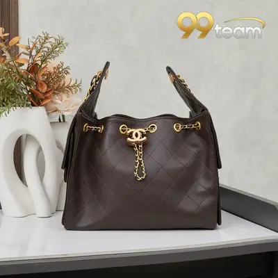 CHANEL | Item ID: 02372