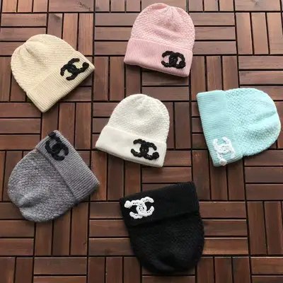 CHANEL Cap