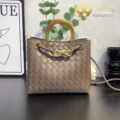 BOTTEGA VENETTA | Item ID: 20627