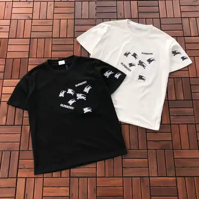 BURBERRY T-Shirt