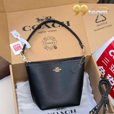 COACH | Item ID: 05241