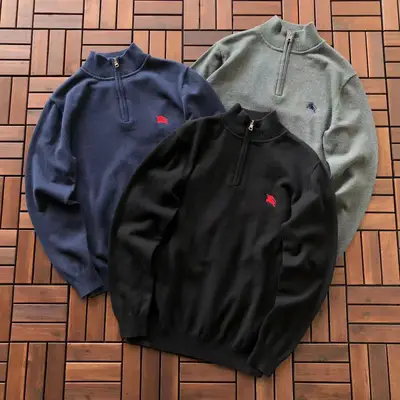 BURBERRY Sweater
